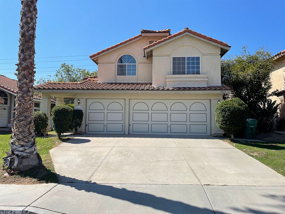 1st image of 9811 Pebble Brook Dr