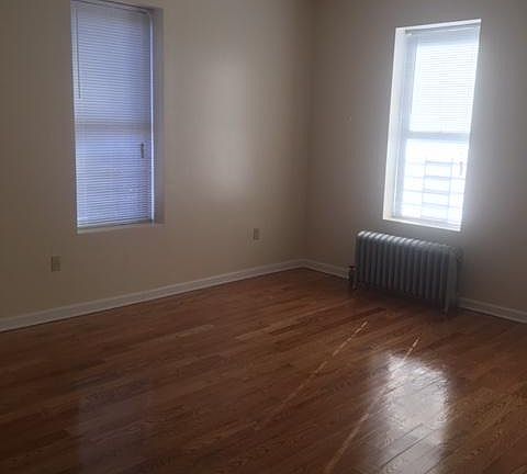 2nd image of 15001 88th Ave APT 4A