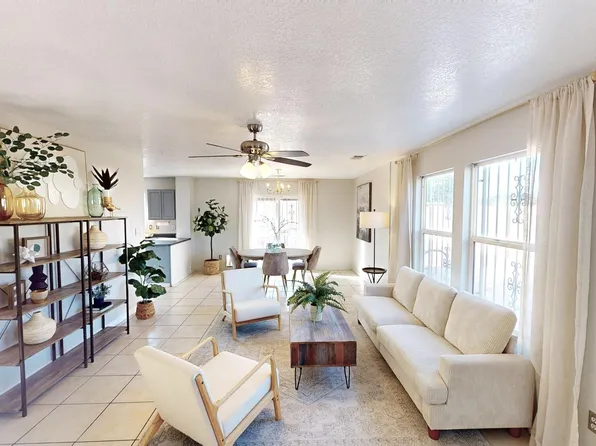 9701 Desert Pine Ave SW, Albuquerque, NM 87121