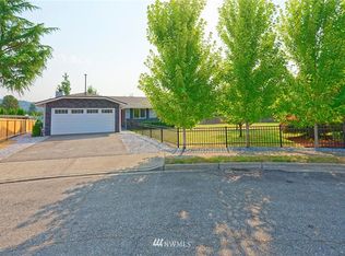 803 Calistoga Ct SW, Orting, WA 98360