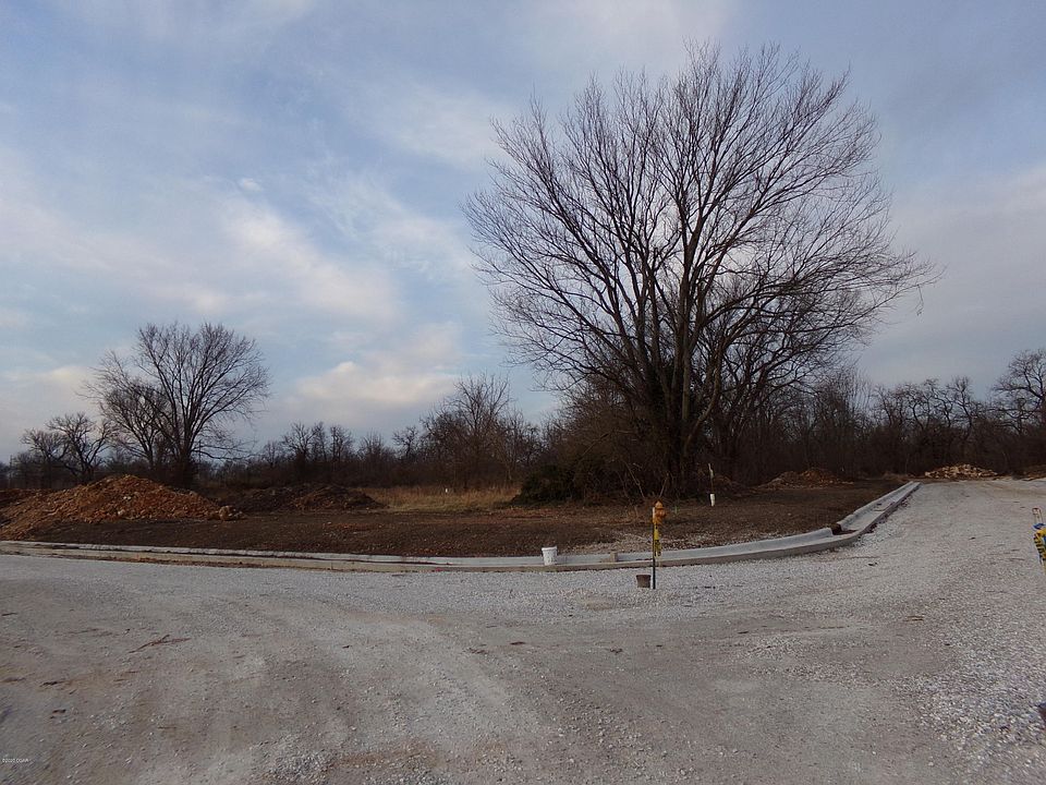 2nd image of LOT 33 Phelps 9th Addition