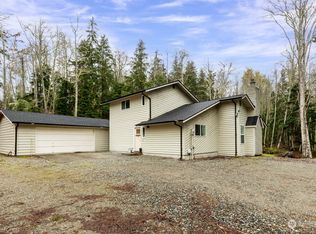 2793 Busby Rd, Oak Harbor, WA 98277
