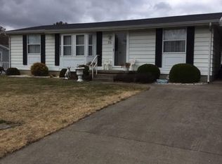 316 Kell St, Salem, IL 62881