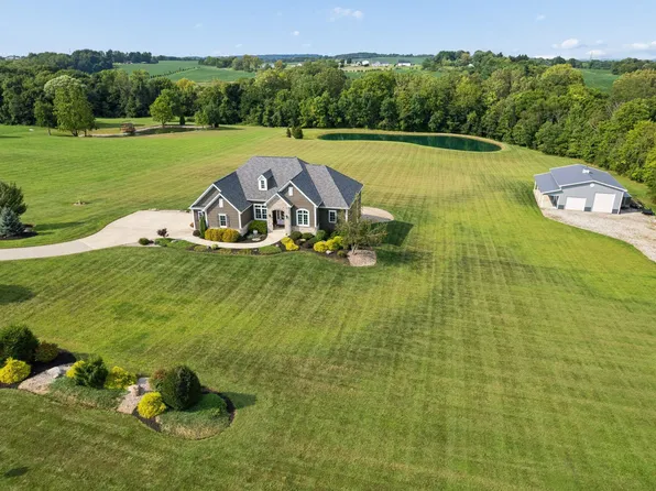 6004 Royalton Rd SW, Lancaster, OH 43130