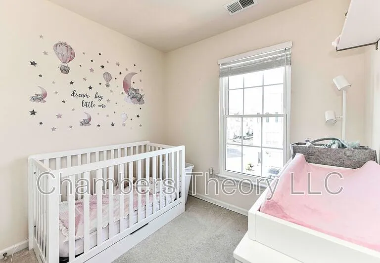 6955 Cromarty Dr — Photo 22
