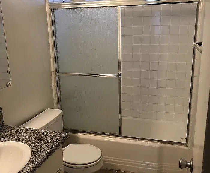 714 N West Knoll Dr #4 — Photo 3