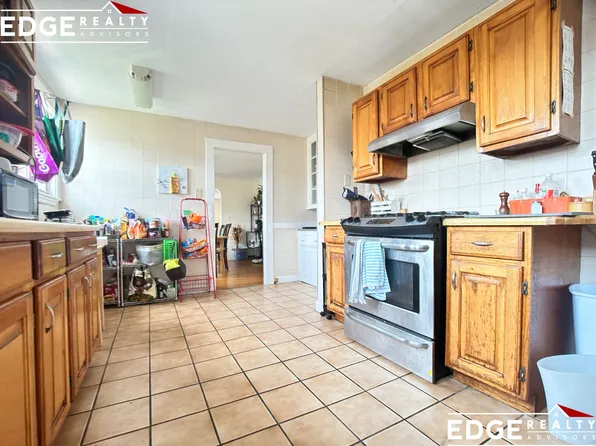 115 Lanark Rd, Boston, MA 02135