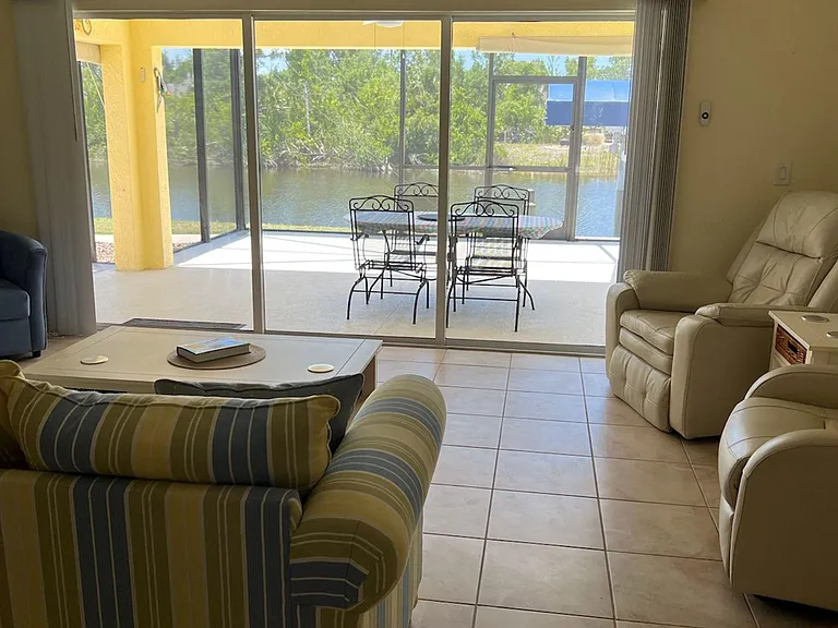 15484 Alsace Cir — Photo 7