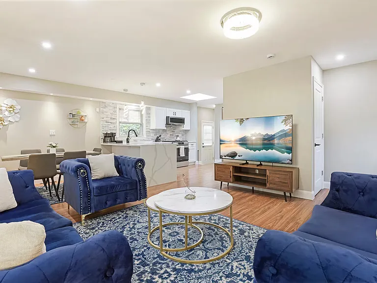 7648 Kenneth Ave — Photo 4