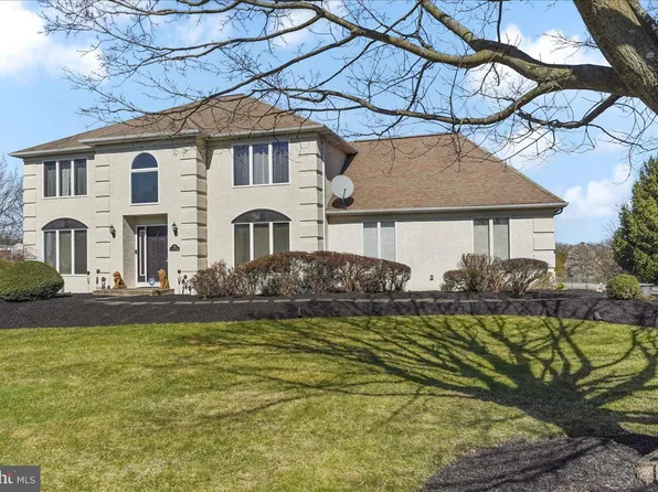 34 James Hayward Rd, Glen Mills, PA 19342