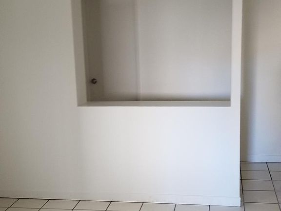 2nd image of 1750 Sacramento St APT 106