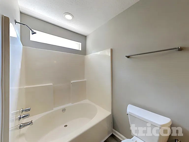 5713 Briarwick Ct — Photo 10