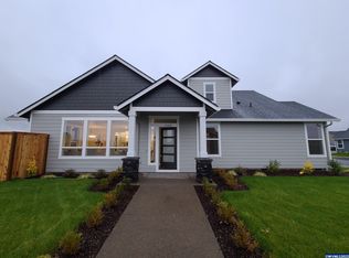 1102 Chestnut St, Independence, OR 97351