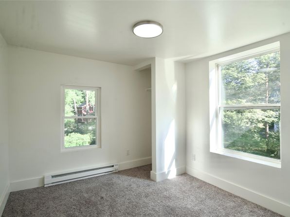 120 Main St #2