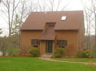 15 S Sullivan Rd, Charlton, MA 01507