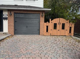 44 Royal Orchard Blvd, Markham, ON L3T 3C5