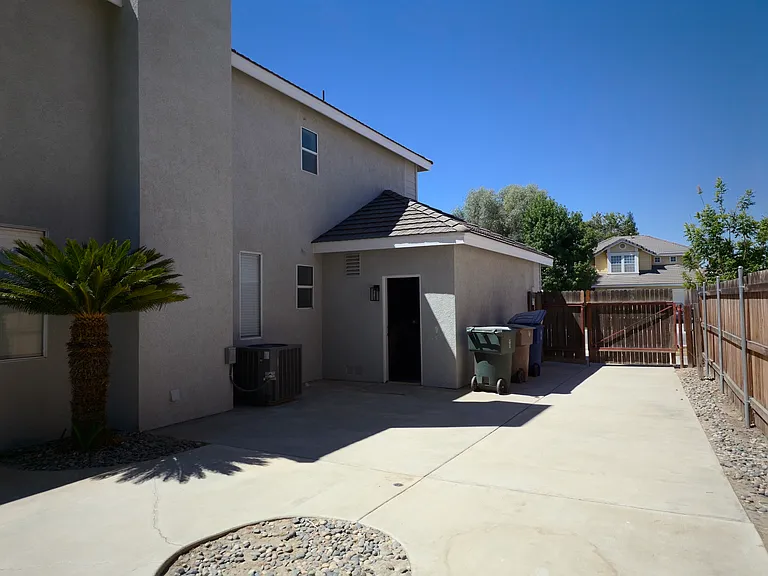 7608 Sutters Mill St — Photo 5
