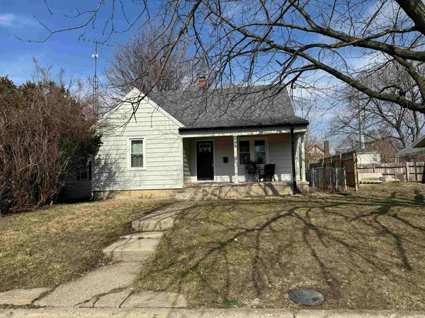 808 E 13th St, Muncie, IN 47302