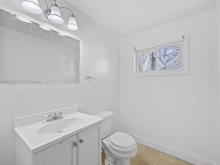 3713 Lovell Ave — Photo 11