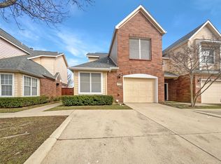 2356 Southcourt Cir, Irving, TX 75038