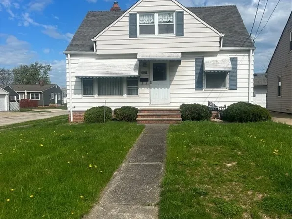 30001 Phillips Ave, Wickliffe, OH 44092