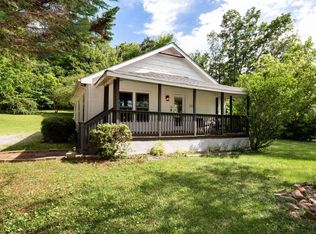 2127 Roberts Ridge Rd, Ellijay, GA 30540