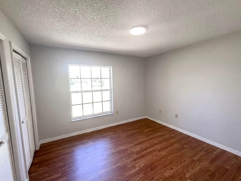 1750 Evergreen Ct — Photo 14