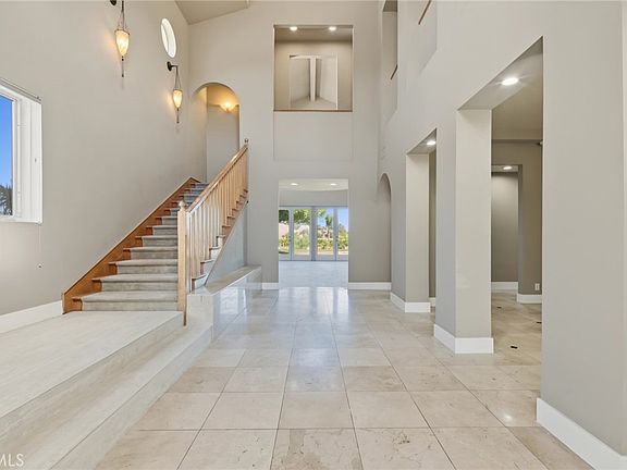 3rd image of 24907 Marbella Ct