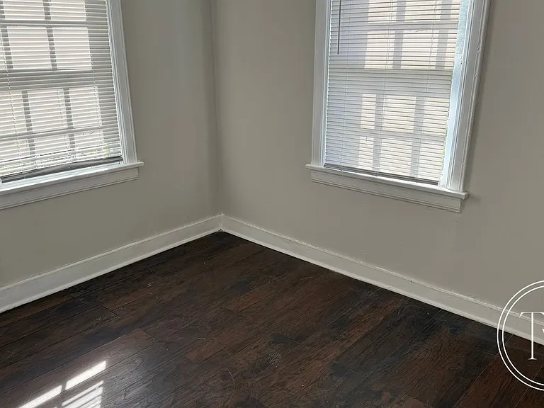 3706 Montgomery St — Photo 9