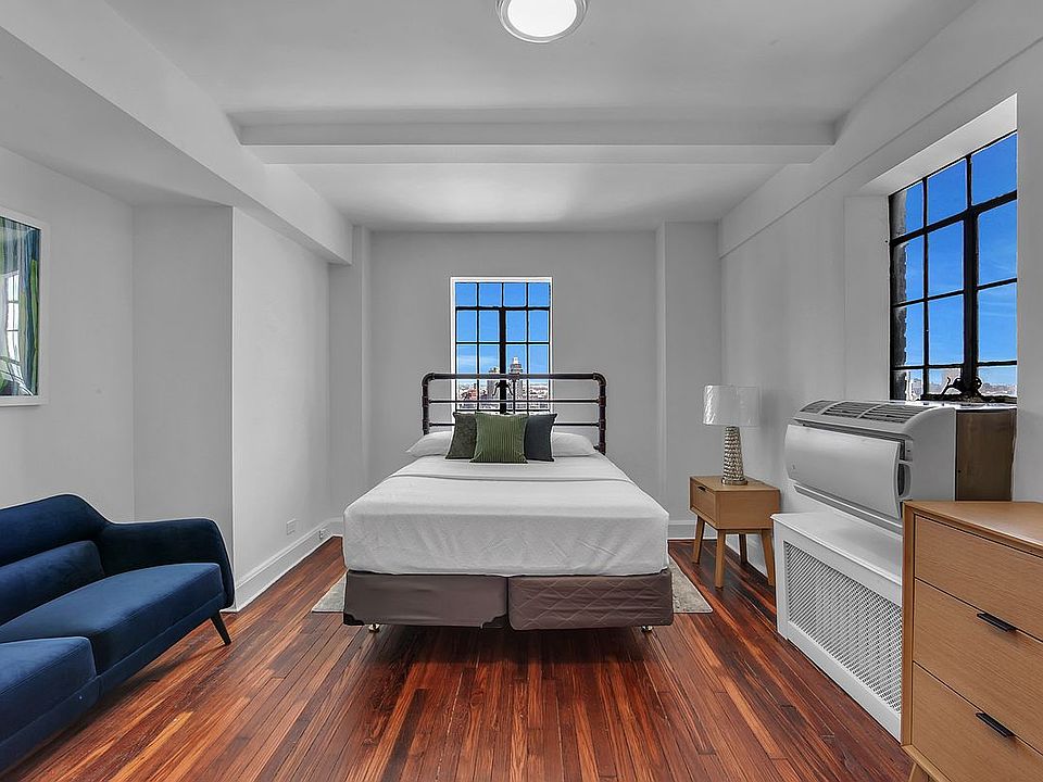 1st image of 5 Tudor City Pl APT 1536