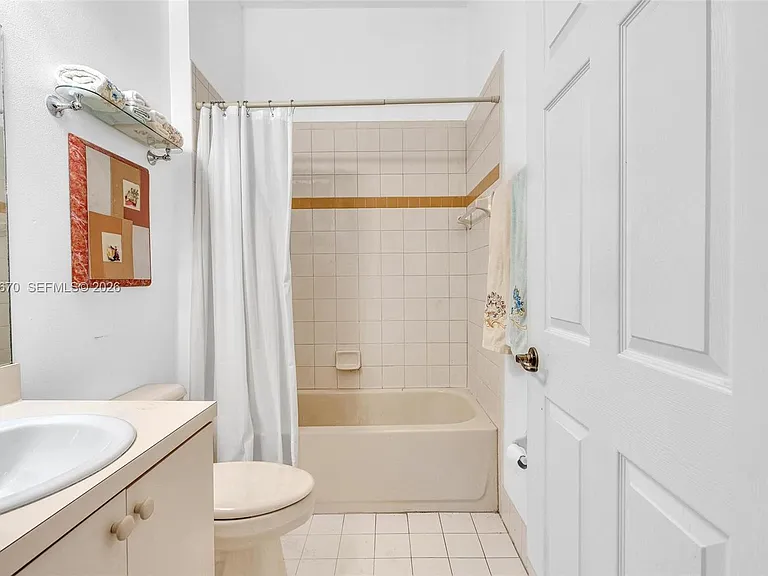 14044 SW 54th St — Photo 17