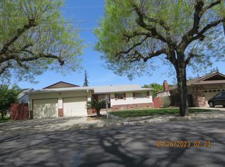 1409 W Rumble Rd, Modesto, CA 95350