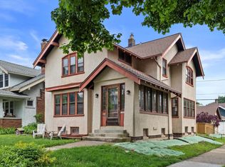 1900 N 52nd St, Milwaukee, WI 53208