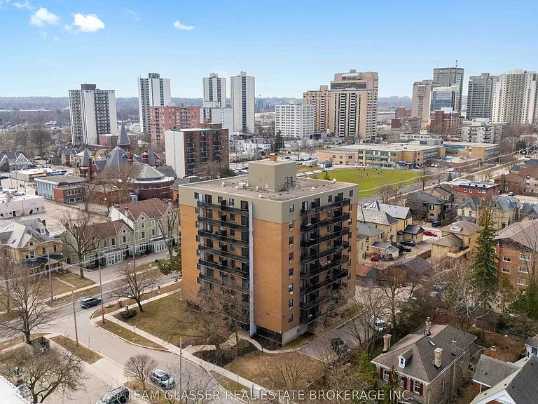 498 Queens Ave #802 — Photo 33
