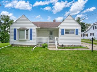 3015 Charlotte St, Jackson, MI 49202