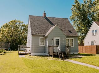 311 W 9th St, Morris, MN 56267
