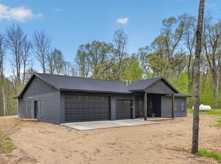 10857 Maya Cir, Breezy Point, MN 56472