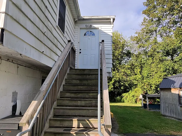 1883 Route 300 — Photo 18