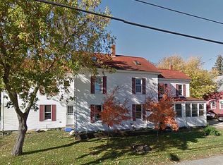 76 High St, South Paris, ME 04281