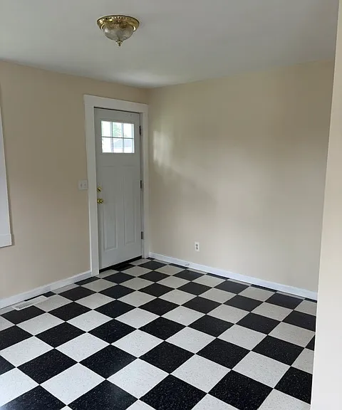 13 Cianci Ave — Photo 2