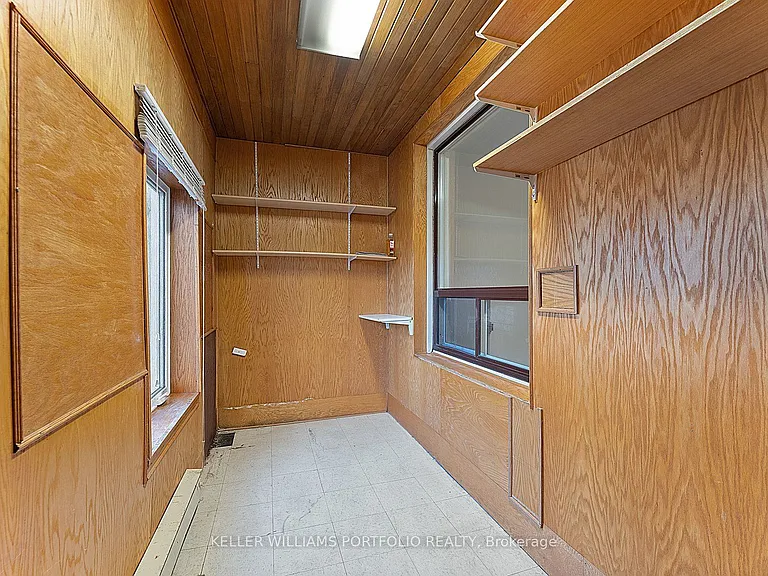 570 Jones Ave — Photo 5
