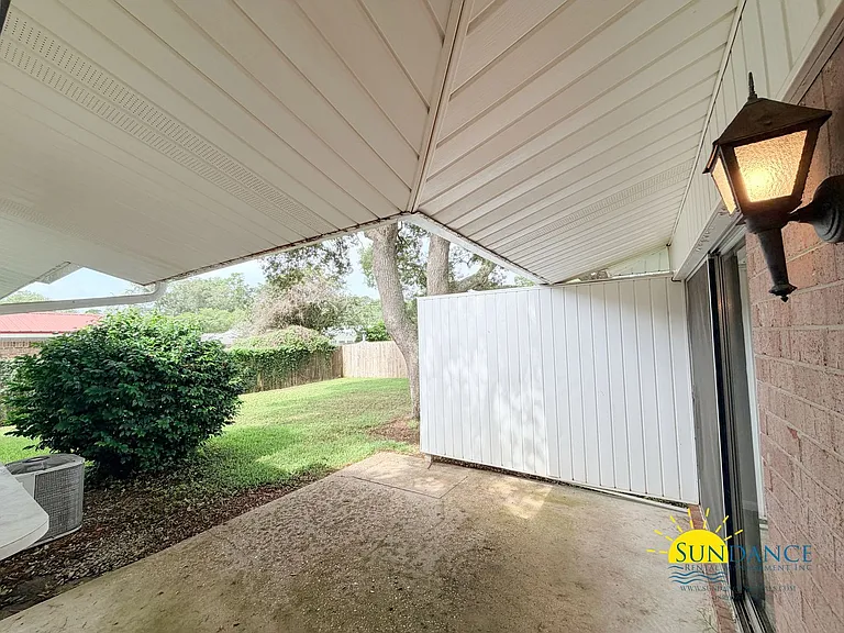 11 Oak Ln — Photo 21