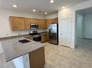 8806 W Pasadena Ave, Glendale, AZ 85305