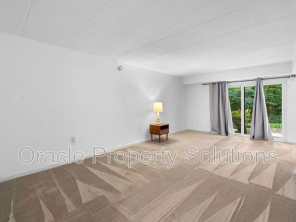 4th image of 5707 Harpers Farm Rd