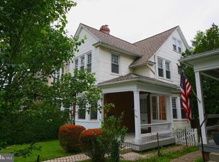 1037 Rees Ave, Bryn Mawr, PA 19010