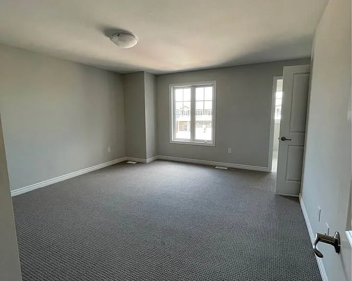 9 Sycamore St — Photo 7