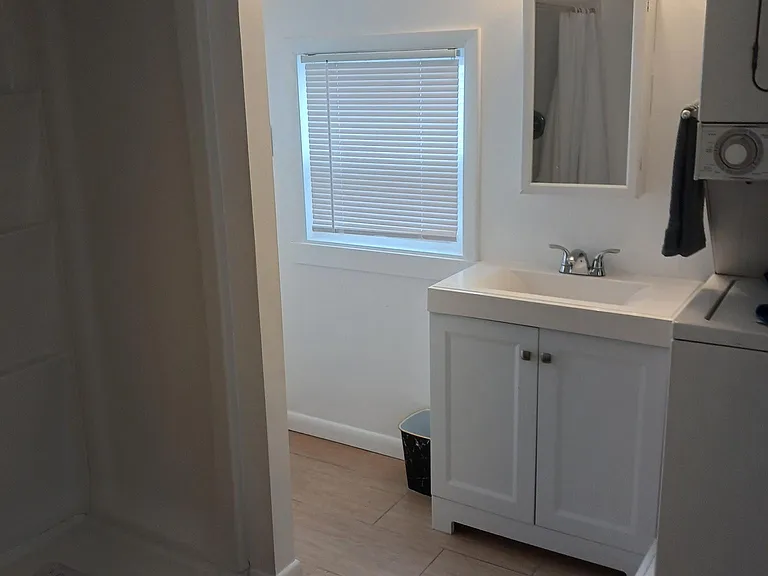 4 N Marion Ave — Photo 7