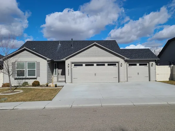 2222 E Elm Grove Dr, Nampa, ID 83686