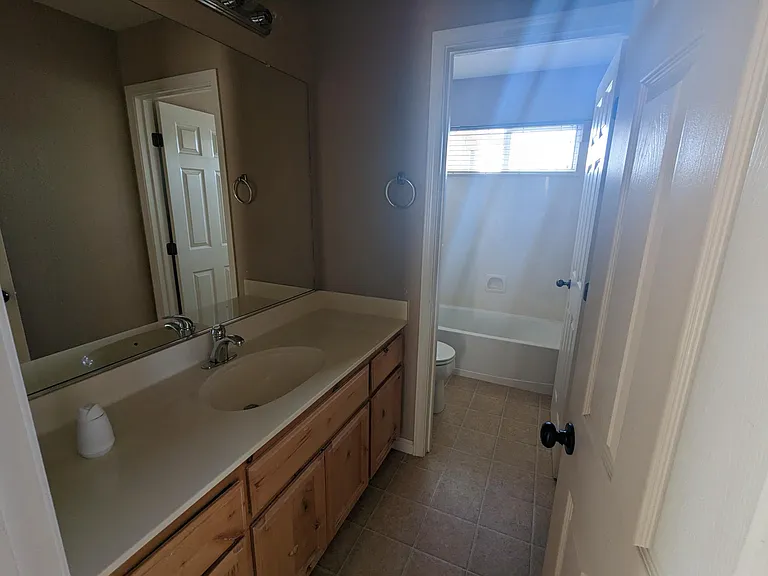 1563 Loon Lake St — Photo 26