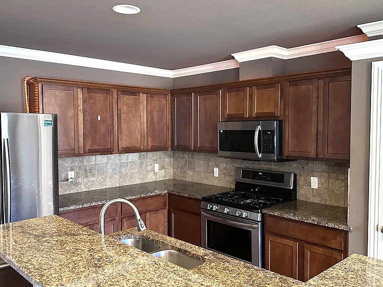 3837 Las Bahias Dr — Photo 4